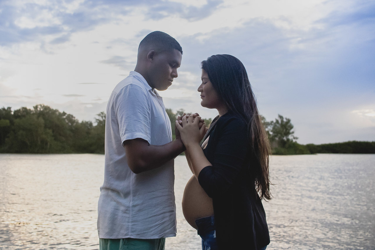 abraço na alma, alan smyth fotografo são mateus es, ensaio gestante, ensaio intimista, fotografia afetiva, fotografia de familia, fotografia de familia meleiras, fotografia de familia sao mateus es, fotografo afetivo, onde fotografar sao mateus es