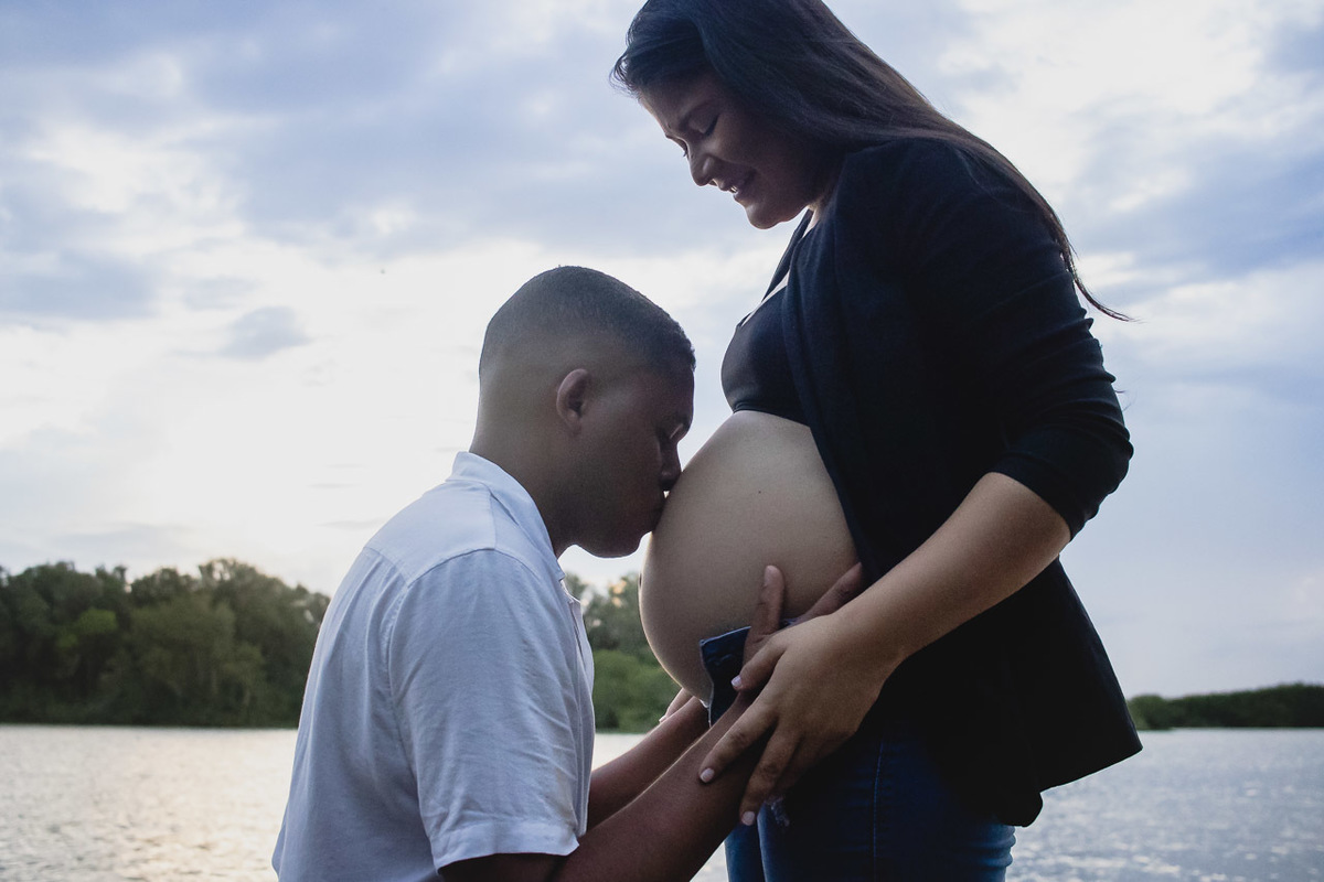 abraço na alma, alan smyth fotografo são mateus es, ensaio gestante, ensaio intimista, fotografia afetiva, fotografia de familia, fotografia de familia meleiras, fotografia de familia sao mateus es, fotografo afetivo, onde fotografar sao mateus es