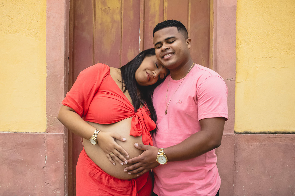 abraço na alma, alan smyth fotografo são mateus es, ensaio gestante, ensaio intimista, fotografia afetiva, fotografia de familia, fotografia de familia sao mateus es, fotografia porto historico de sao mateus, porto historico sao mateus, foto gestante