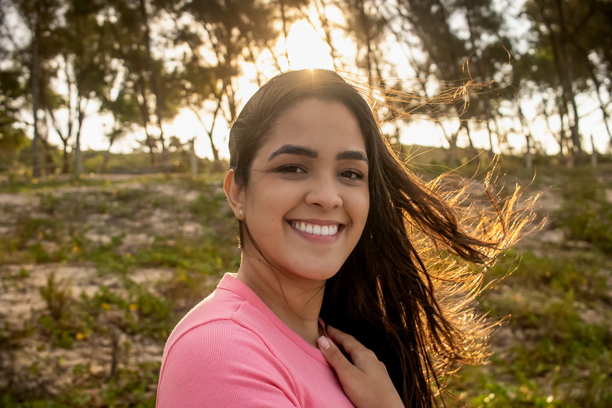 abraço na alma, alan smyth, alan smyth fotografo em sao mateus es, bosque da praia guriri, couple photos, couple session, ensaio afetivo, ensaio intimista, fotografia afetiva, fotografia de casal, onde fotografar em Guriri, fotografia na praia de guriri