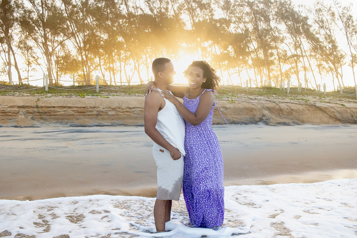 abraço na alma, alan smyth fotografo em sao mateus, bosque da praia guriri, couple photos, ensaio afetivo, ensaio intimista, fotografia afetiva, fotografia de casal, fotografia na praia de guriri, fotografo afetivo, onde fotografar em sao mateus