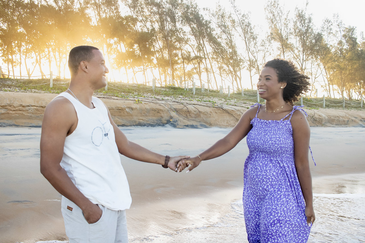 abraço na alma, alan smyth fotografo em sao mateus, bosque da praia guriri, couple photos, ensaio afetivo, ensaio intimista, fotografia afetiva, fotografia de casal, fotografia na praia de guriri, fotografo afetivo, onde fotografar em sao mateus