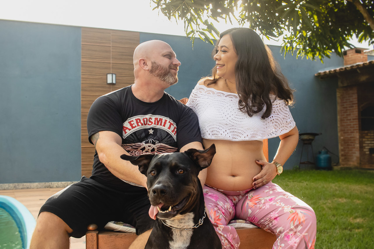 abraço na alma, alan smyth fotografo são mateus es, arco iris, bebe arco iris, ensaio em casa, ensaio gestante, ensaio gestante com pet, ensaio intimista, ensaio pet, fotografia afetiva, fotografo de gestante, fotografo de gestante guriri, fotografo es,