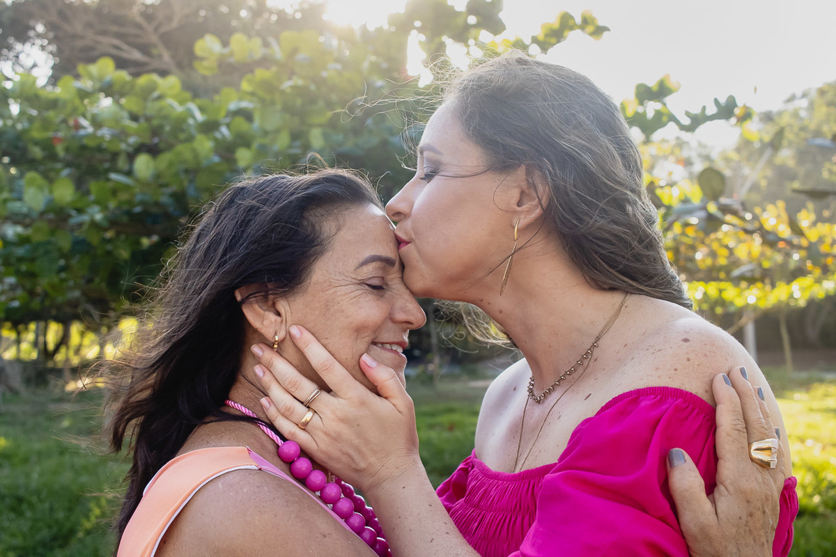 abraço na alma, alan smyth, bosque da praia guriri, ensaio de familia, ensaio de familia sao mateus, familia, familia santuario da vida, fotografia afetiva, fotografo afetivo, fotografobsao mateus es, fotografo es, fotografo guriri, onde fotografar guriri