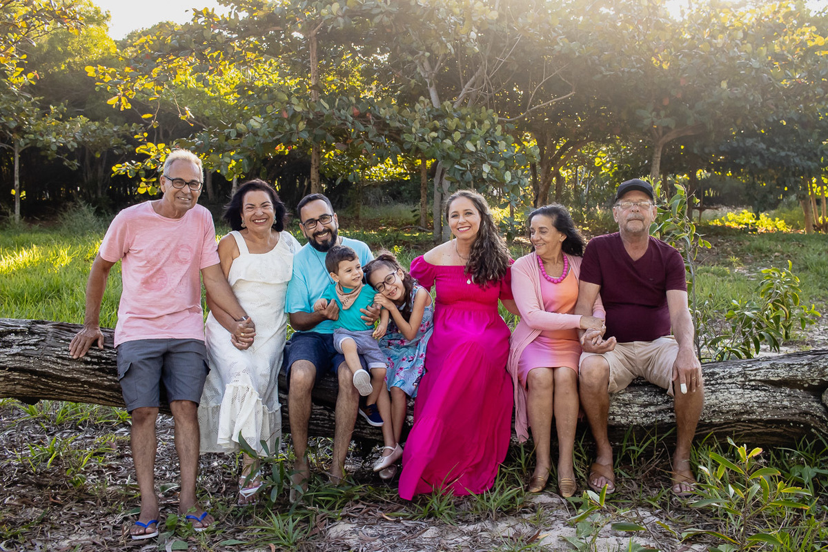 abraço na alma, alan smyth, bosque da praia guriri, ensaio de familia, ensaio de familia sao mateus, familia, familia santuario da vida, fotografia afetiva, fotografo afetivo, fotografobsao mateus es, fotografo es, fotografo guriri, onde fotografar guriri