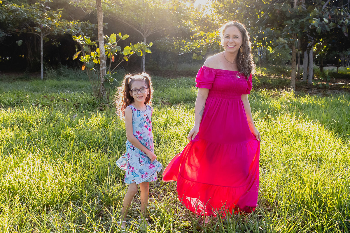 abraço na alma, alan smyth, bosque da praia guriri, ensaio de familia, ensaio de familia sao mateus, familia, familia santuario da vida, fotografia afetiva, fotografo afetivo, fotografobsao mateus es, fotografo es, fotografo guriri, onde fotografar guriri