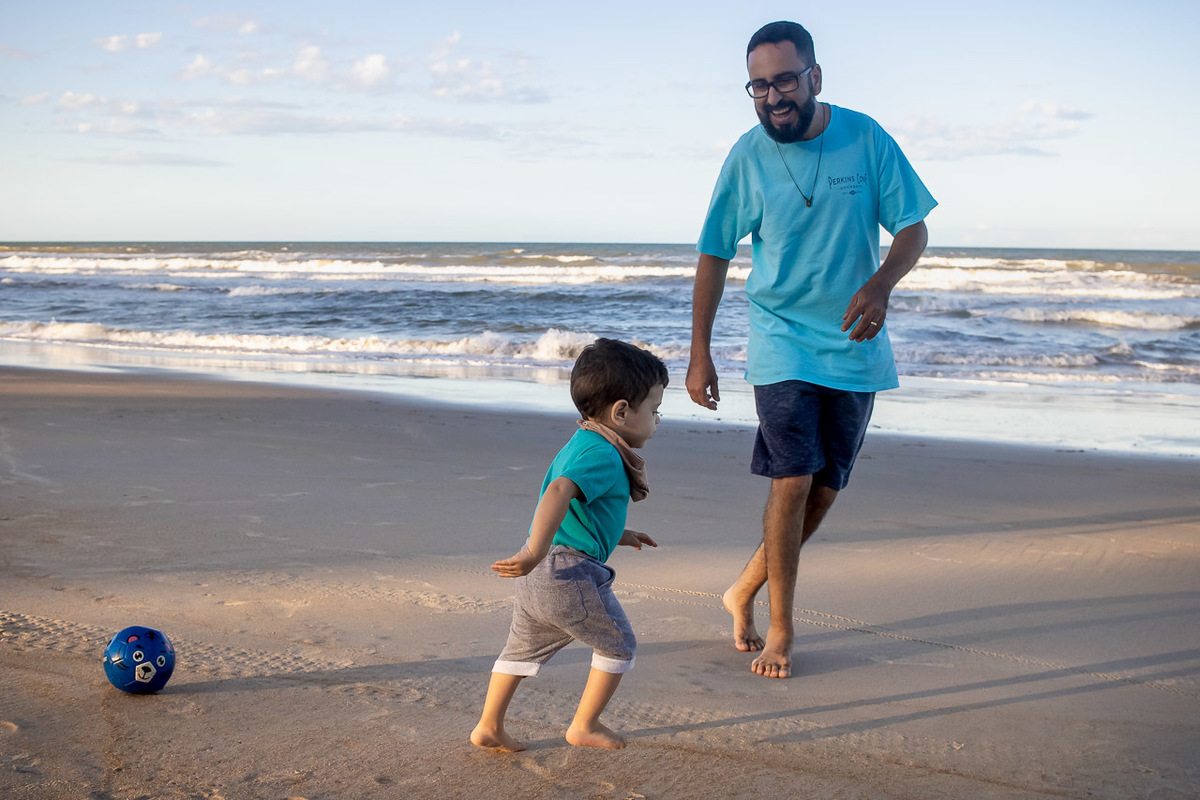 abraço na alma, alan smyth, bosque da praia guriri, ensaio de familia, ensaio de familia sao mateus, familia, familia santuario da vida, fotografia afetiva, fotografo afetivo, fotografobsao mateus es, fotografo es, fotografo guriri, onde fotografar guriri