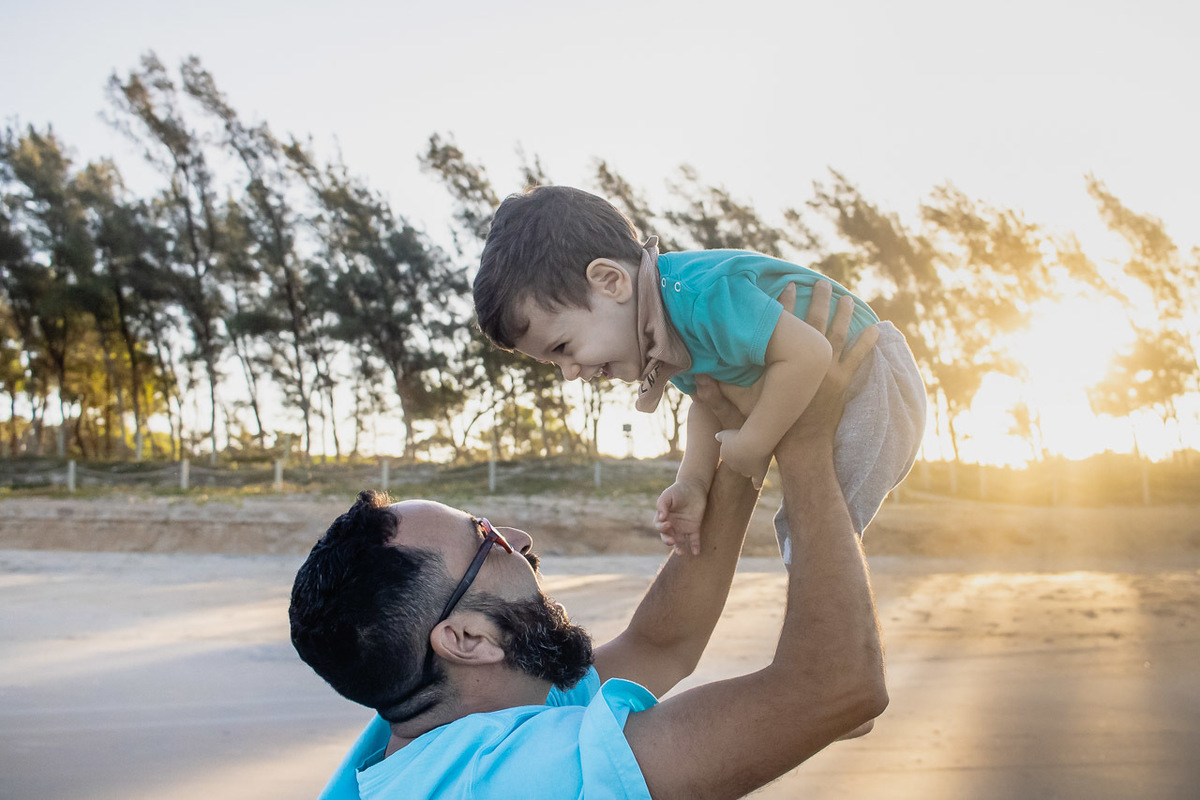 abraço na alma, alan smyth, bosque da praia guriri, ensaio de familia, ensaio de familia sao mateus, familia, familia santuario da vida, fotografia afetiva, fotografo afetivo, fotografobsao mateus es, fotografo es, fotografo guriri, onde fotografar guriri