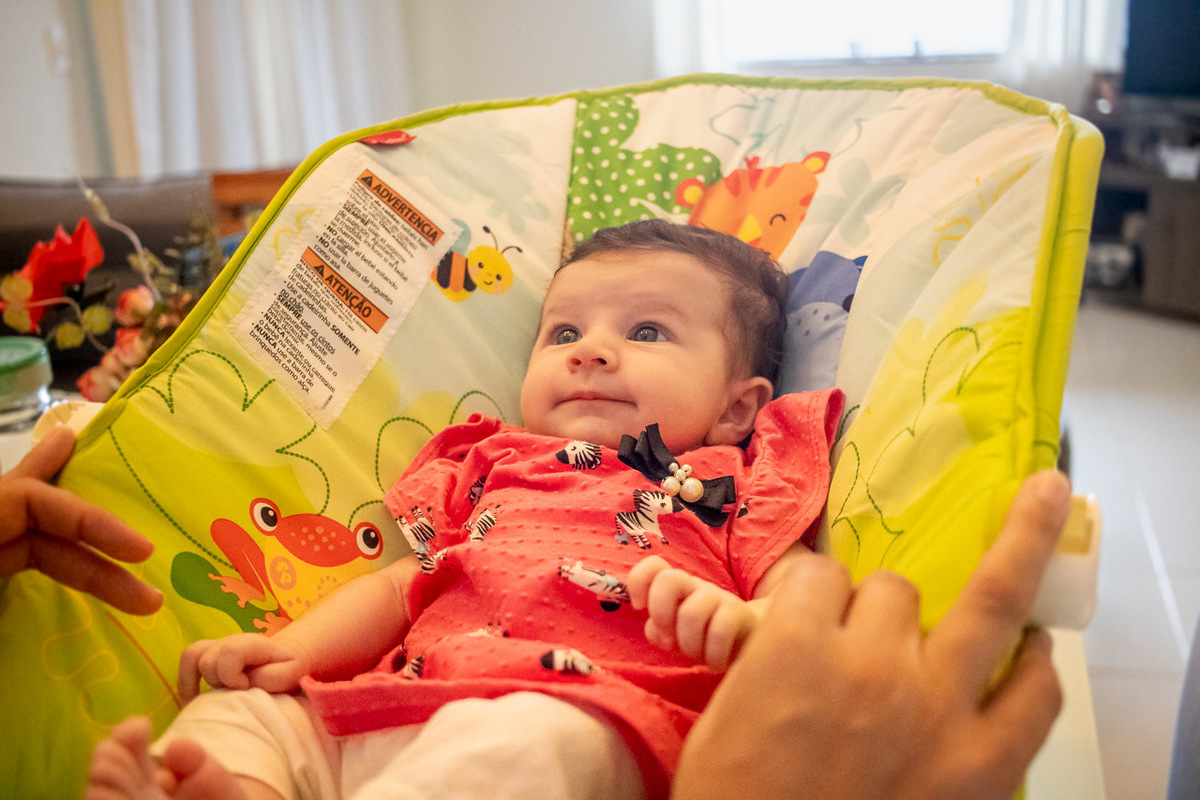 natural newborn, newborn, abraço na alma, alan smyth fotografo são mateus es, ensaio nerborn, ensaio em casa, ensaio intimista, ensaio pet, fotografia afetiva, onde fotografar em sao mateus, recem nascido, fotografo guriri, fotografo afetivo,