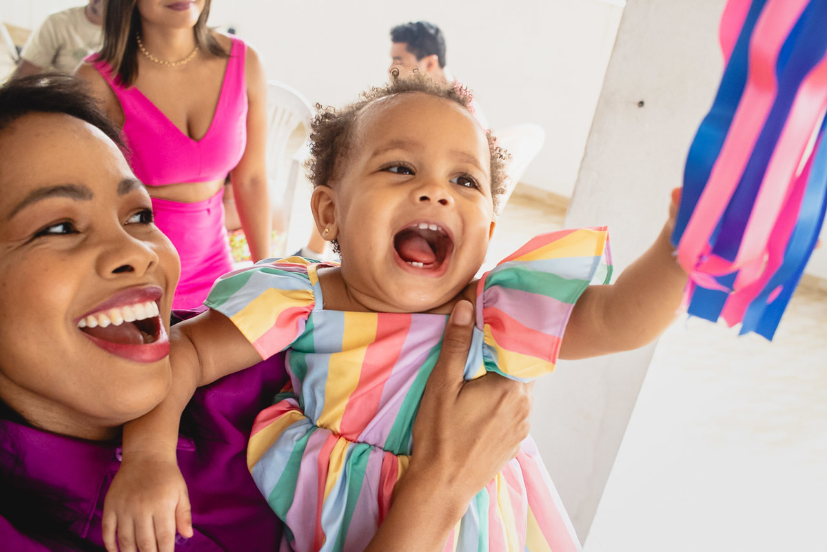 fotografia de festa infantil sao mateus, ensaio de familia es, casa de festas,  decoracao de festa infantil, decoracao de festas, alan smyth, fotografia afetiva es, fotos festa, hora do parabens, fotografia de festa infantil guriri, fotografo infantil