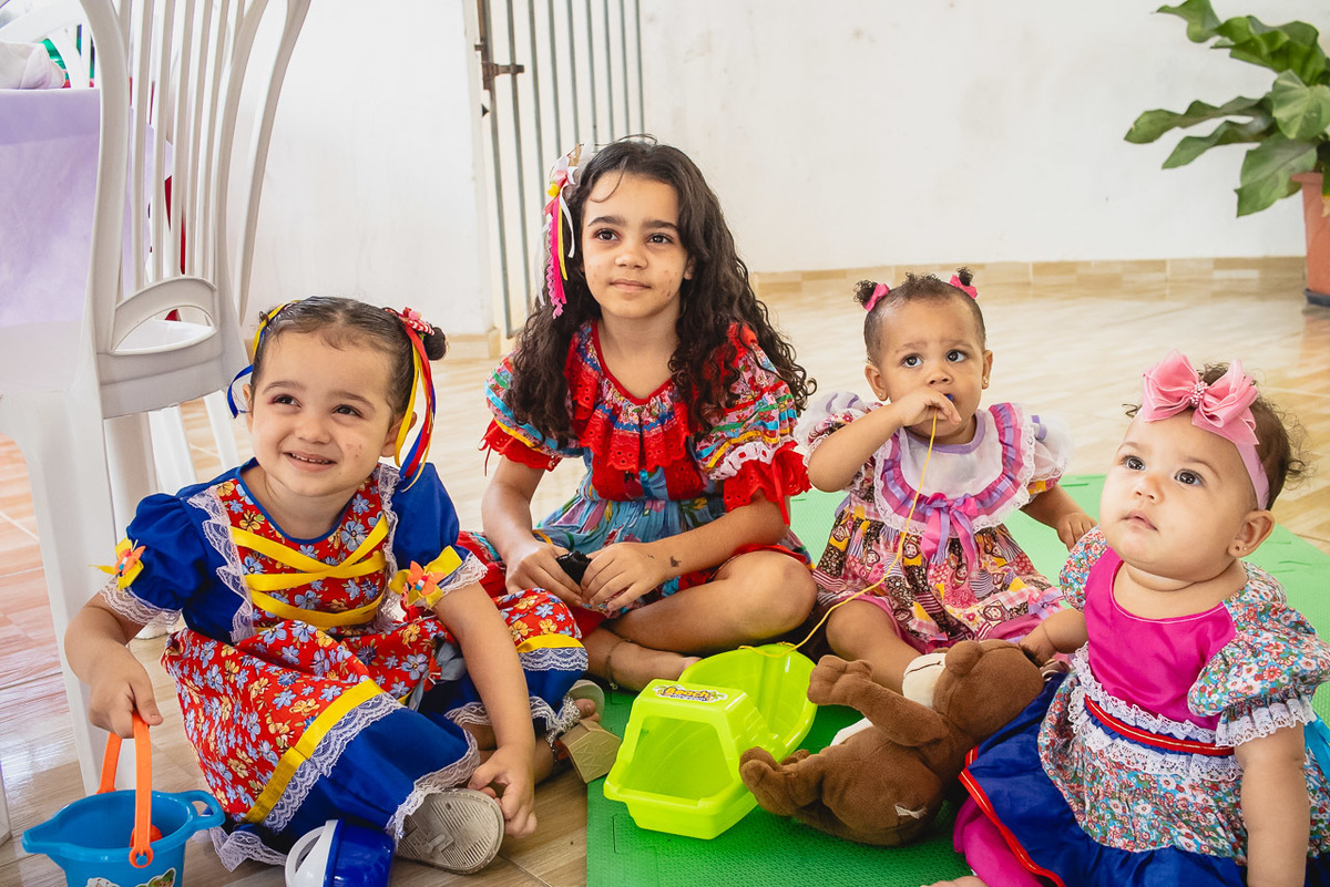 fotografia de festa infantil sao mateus, ensaio de familia es, casa de festas,  decoracao de festa infantil, decoracao de festas, alan smyth, fotografia afetiva es, fotos festa, hora do parabens, fotografia de festa infantil guriri, fotografo infantil