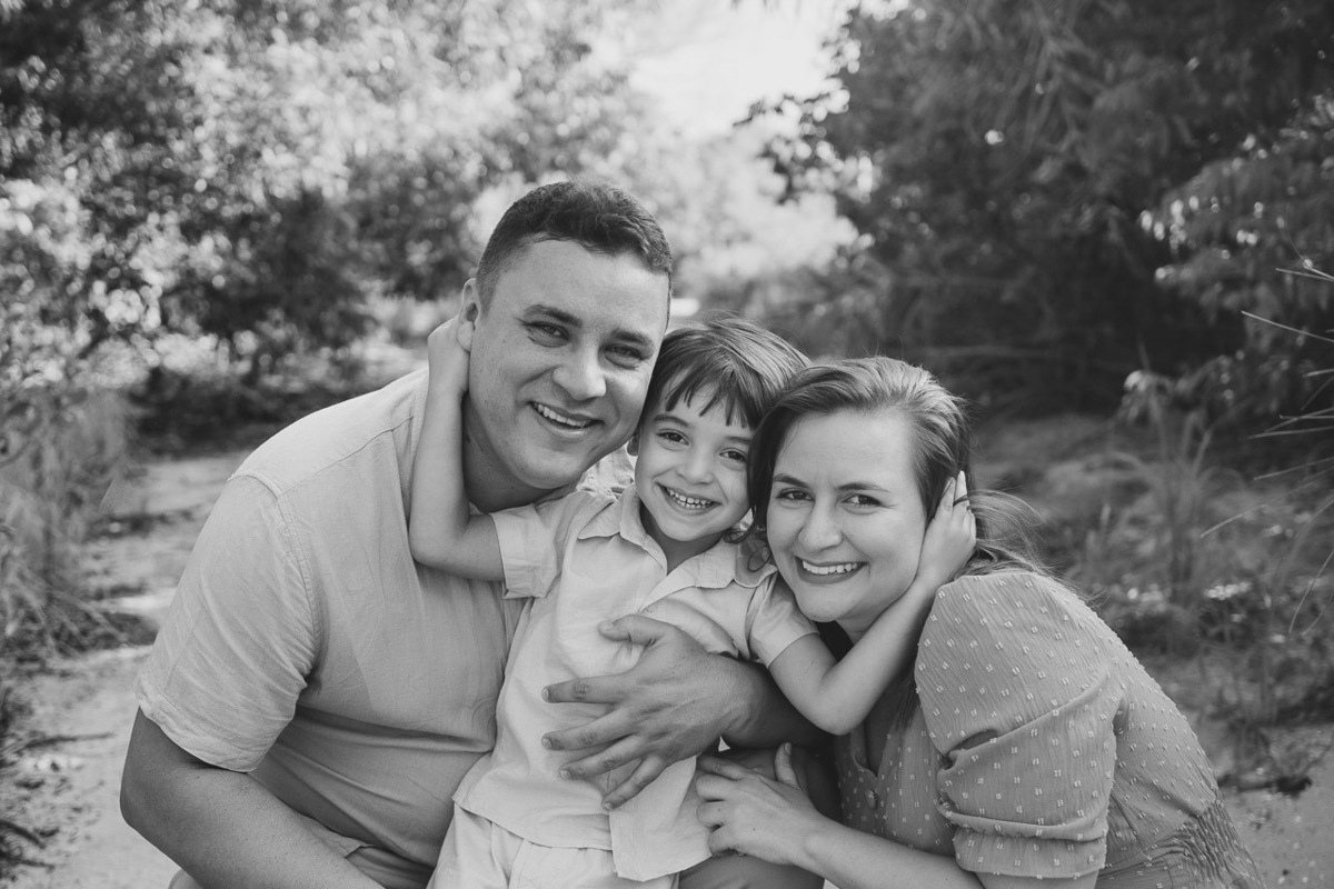 abraço na alma, alan smyth, ensaio da familia, ensaio de familia sao mateus, familia, fotografia afetiva, fotografo afetivo, fotografo em sao mateus es, fotografo es, fotografo guriri, mae e filho, onde fotografar em sao mateus, retratos de familia, casal