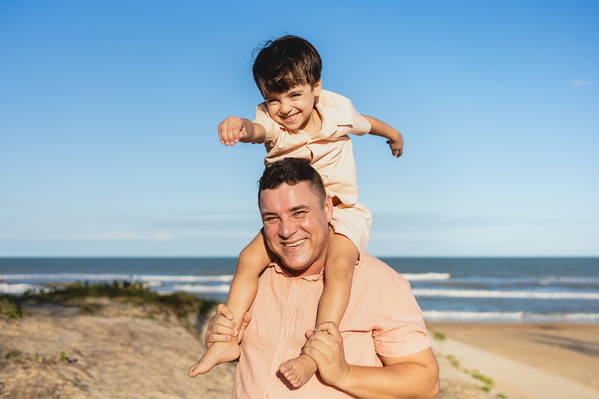 abraço na alma, alan smyth, ensaio da familia, ensaio de familia sao mateus, familia, fotografia afetiva, fotografo afetivo, fotografo em sao mateus es, fotografo es, fotografo guriri, mae e filho, onde fotografar em sao mateus, retratos de familia, casal