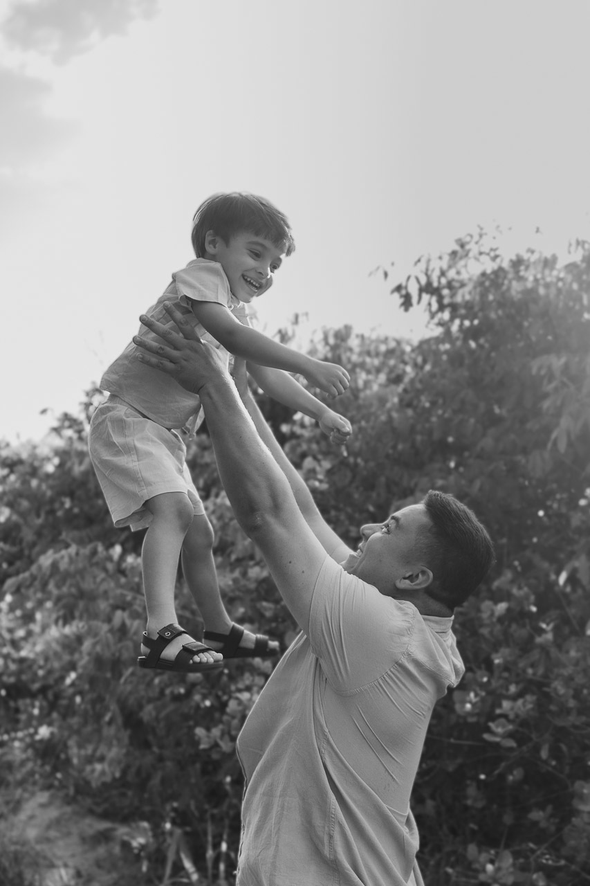 abraço na alma, alan smyth, ensaio da familia, ensaio de familia sao mateus, familia, fotografia afetiva, fotografo afetivo, fotografo em sao mateus es, fotografo es, fotografo guriri, mae e filho, onde fotografar em sao mateus, retratos de familia, casal