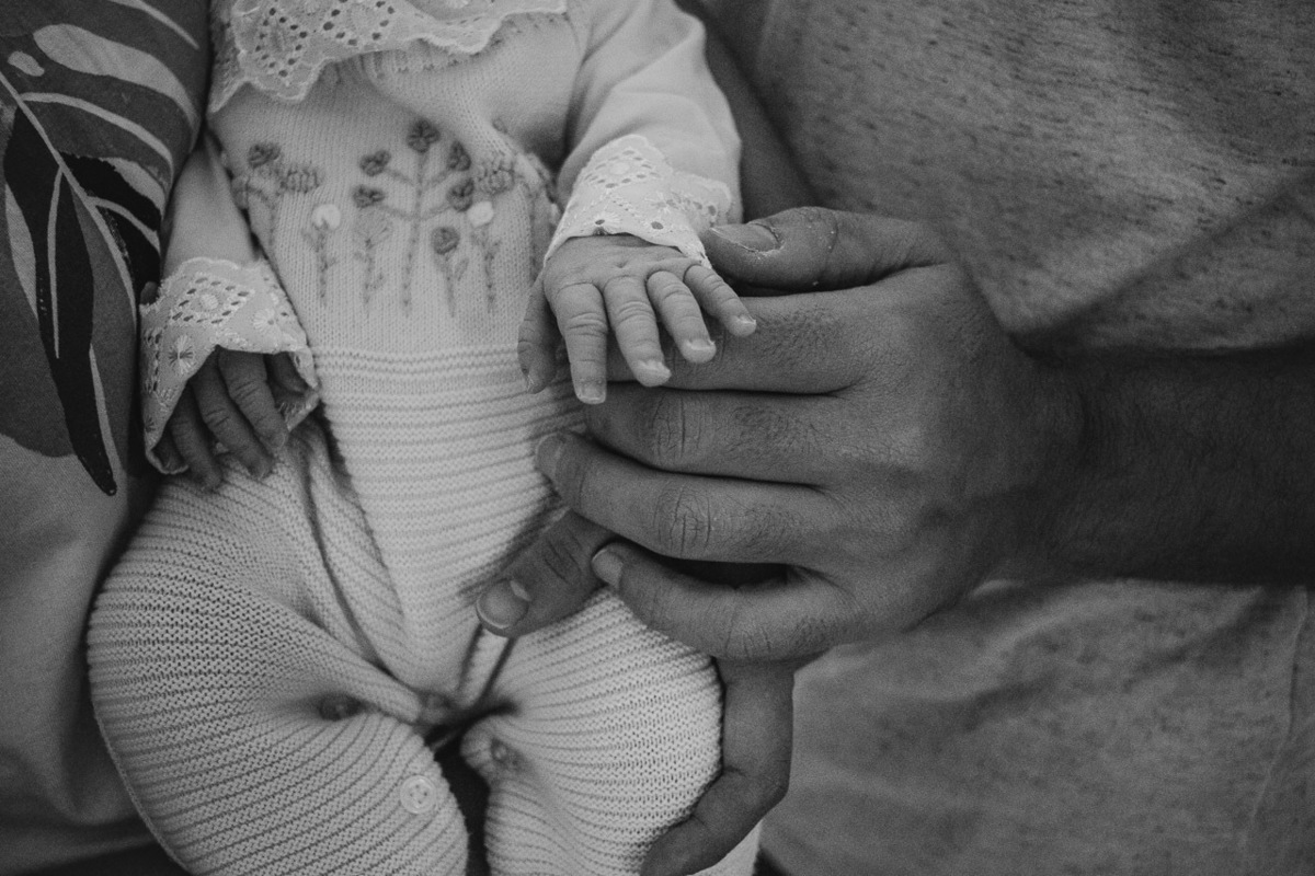 natural newborn, newborn, abraço na alma, alan smyth fotografo são mateus es, ensaio nerborn, ensaio em casa, ensaio intimista, fotografia afetiva, fotografia de familia, fotografia de familia sao mateus,  acompanhamento de bebe, bebe, fotos em casa
