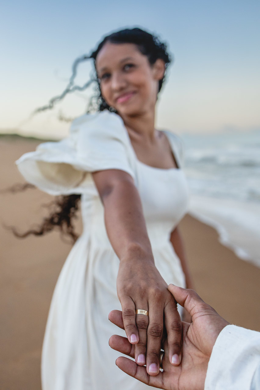 abraço na alma, alan smyth, alan smyth fotografo em sao mateus es, ensaio pre wedding, pre casamento, ensaio afetivo, ensaio casal na praia, fotografia afetiva, fotografia de casal, fotografia intimista, fotografo afetivo, fotografo em guriri, casal