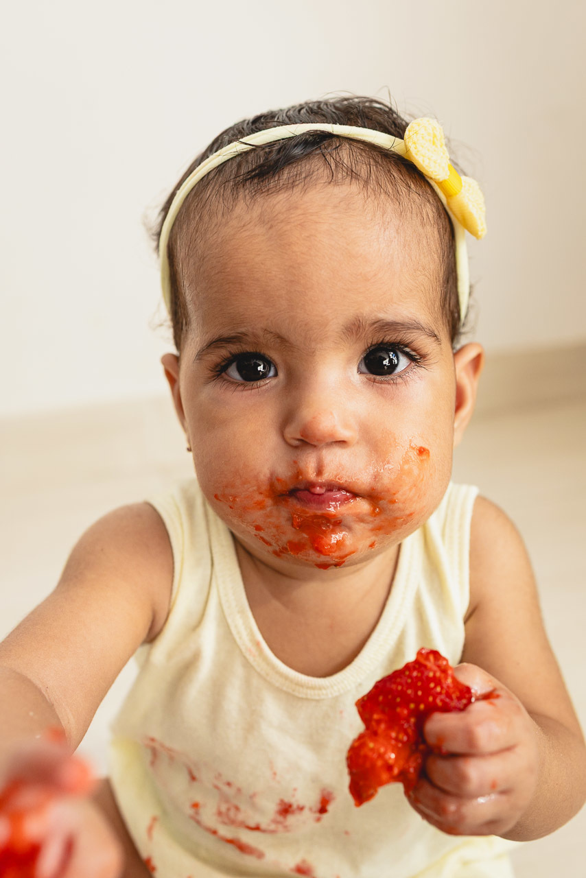 acompanhamento de bebê, abraço na alma, alan smyth fotografo são mateus es, ensaio de bebê, ensaio em casa, ensaio intimista, fotografia afetiva, fotografia de familia,  fotografia de familia sao mateus es,  gêmeas, gêmeas meninas, pais de menina, bebê