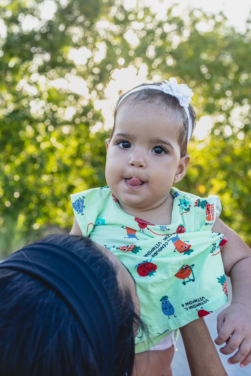 acompanhamento de bebê, abraço na alma, alan smyth fotografo são mateus es, ensaio de bebê, ensaio em casa, ensaio intimista, fotografia afetiva, fotografia de familia,  fotografia de familia sao mateus es,  gêmeas, gêmeas meninas, pais de menina, bebê