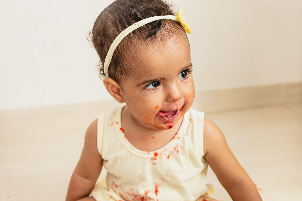 acompanhamento de bebê, abraço na alma, alan smyth fotografo são mateus es, ensaio de bebê, ensaio em casa, ensaio intimista, fotografia afetiva, fotografia de familia,  fotografia de familia sao mateus es,  gêmeas, gêmeas meninas, pais de menina, bebê