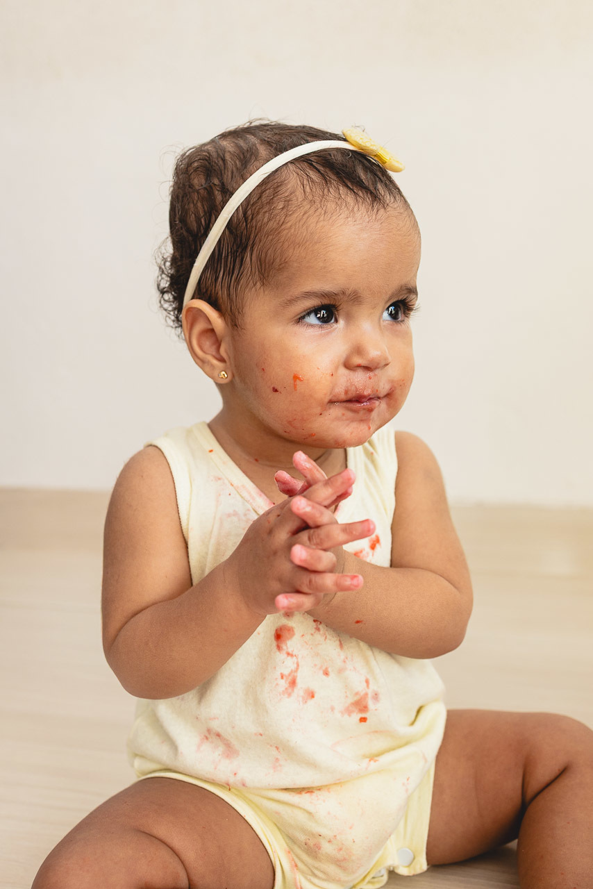 acompanhamento de bebê, abraço na alma, alan smyth fotografo são mateus es, ensaio de bebê, ensaio em casa, ensaio intimista, fotografia afetiva, fotografia de familia,  fotografia de familia sao mateus es,  gêmeas, gêmeas meninas, pais de menina, bebê