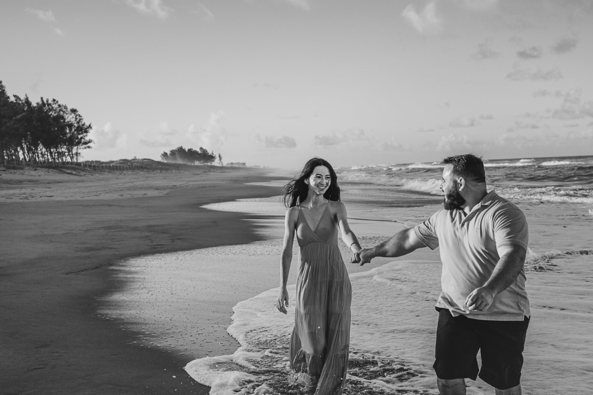 abraço na alma, alan smyth, alan smyth fotografo em sao mateus es, ensaio pre wedding, pre casamento, ensaio afetivo, ensaio casal na praia, fotografia afetiva, fotografia de casal, fotografia intimista, fotografo afetivo, fotografo em guriri, casal