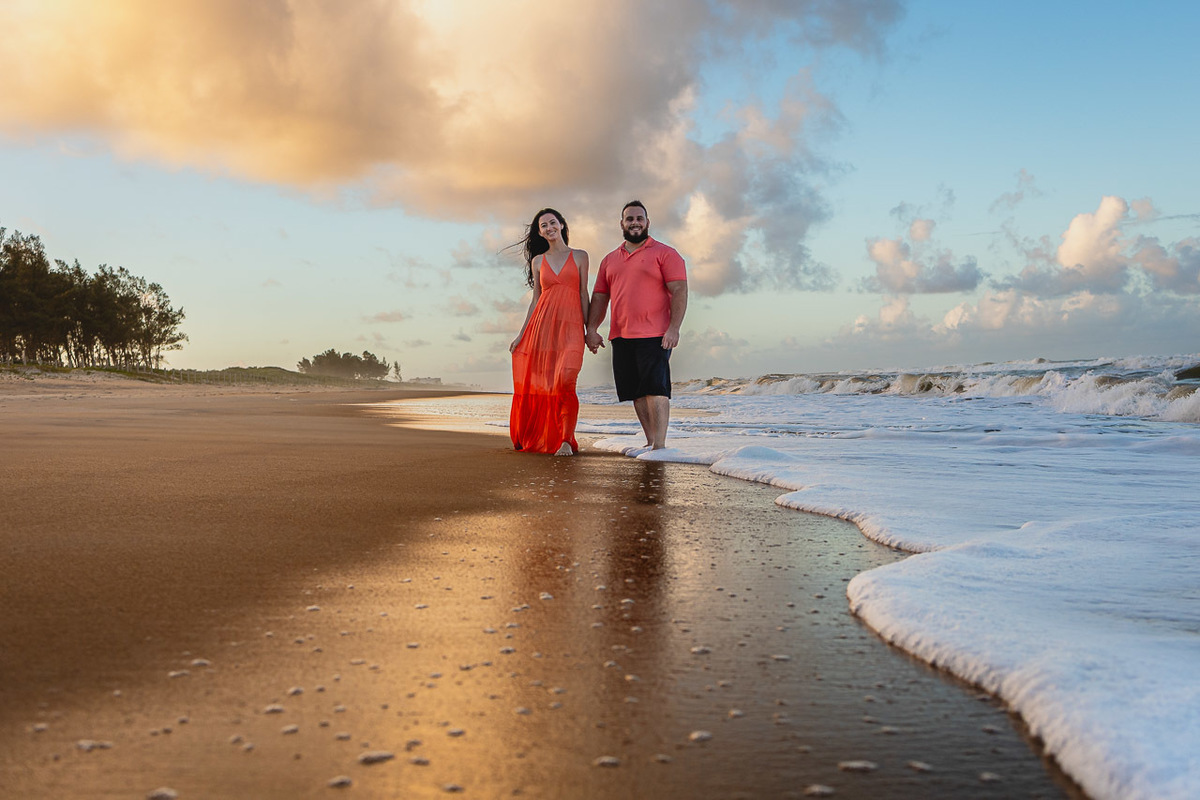 abraço na alma, alan smyth, alan smyth fotografo em sao mateus es, ensaio pre wedding, pre casamento, ensaio afetivo, ensaio casal na praia, fotografia afetiva, fotografia de casal, fotografia intimista, fotografo afetivo, fotografo em guriri, casal