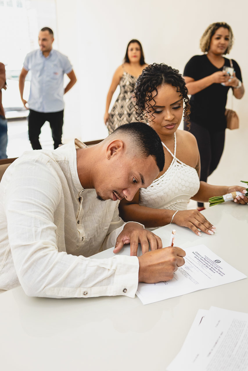 abraço na alma, alan smyth, alan smyth fotografo em sao mateus es, fotografia afetiva, fotografia de casal, fotografia intimista, fotografo afetivo, fotografo em sao mateus, onde fotografar em sao mateus, retrato de casal, wedding, casamento civil, bosque