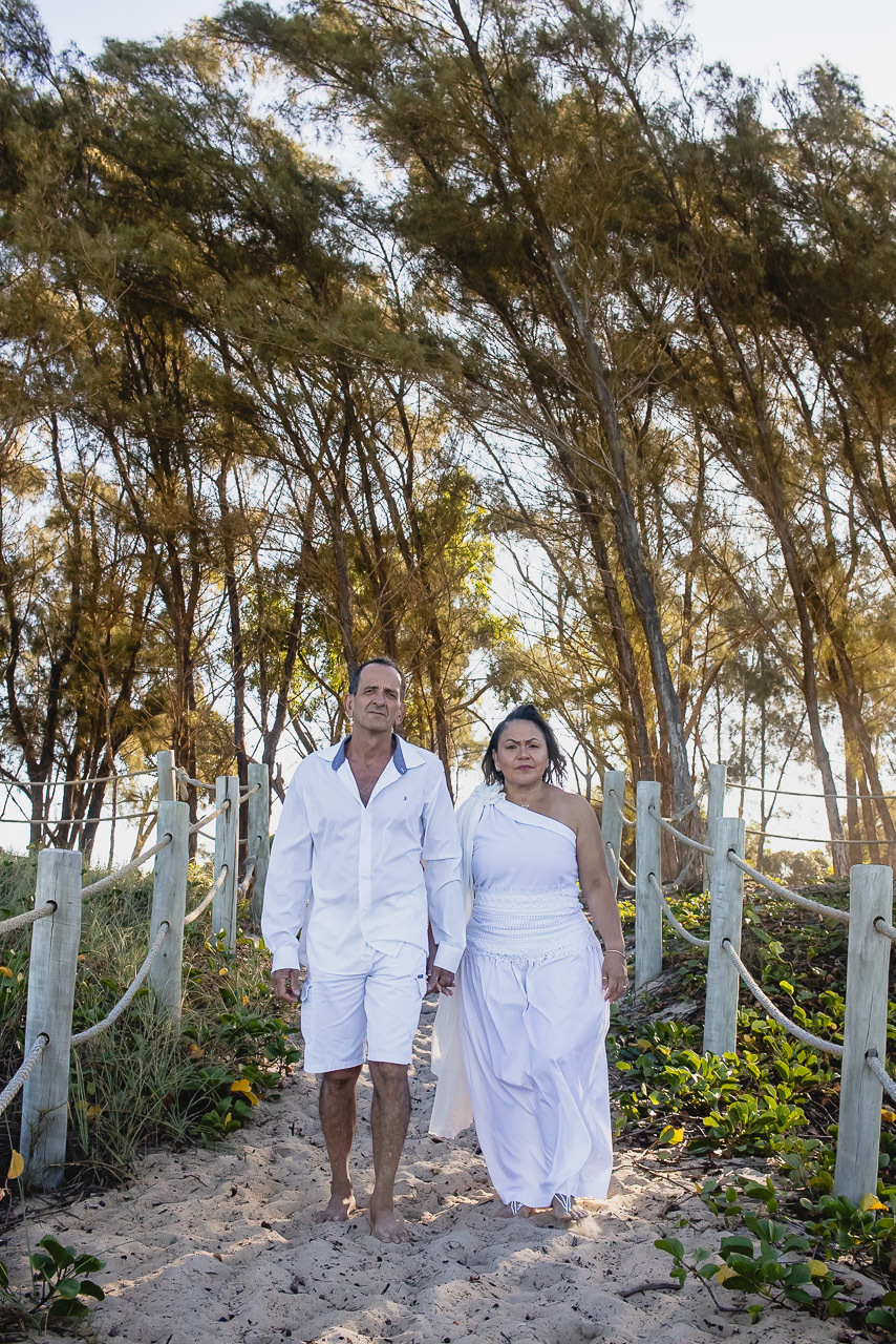 abraço na alma, alan smyth, alan smyth fotografo em sao mateus es, ensaio afetivo, ensaio casal na praia, fotografia afetiva, fotografia de casal, fotografia intimista, fotografo afetivo, fotografo em guriri, casal, ensaio intimista, casal maduro