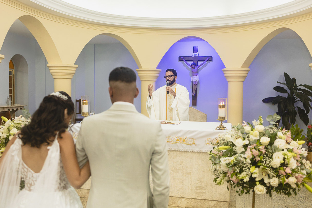 abraço na alma, alan smyth, alan smyth fotografo em sao mateus es, casamento intimista, fotografia afetiva, fotografia de casamento mantena mg, fotos de casamento na paroquia nossa senhora das graças, fotografo em mantena mg, wedding, casamento na igreja