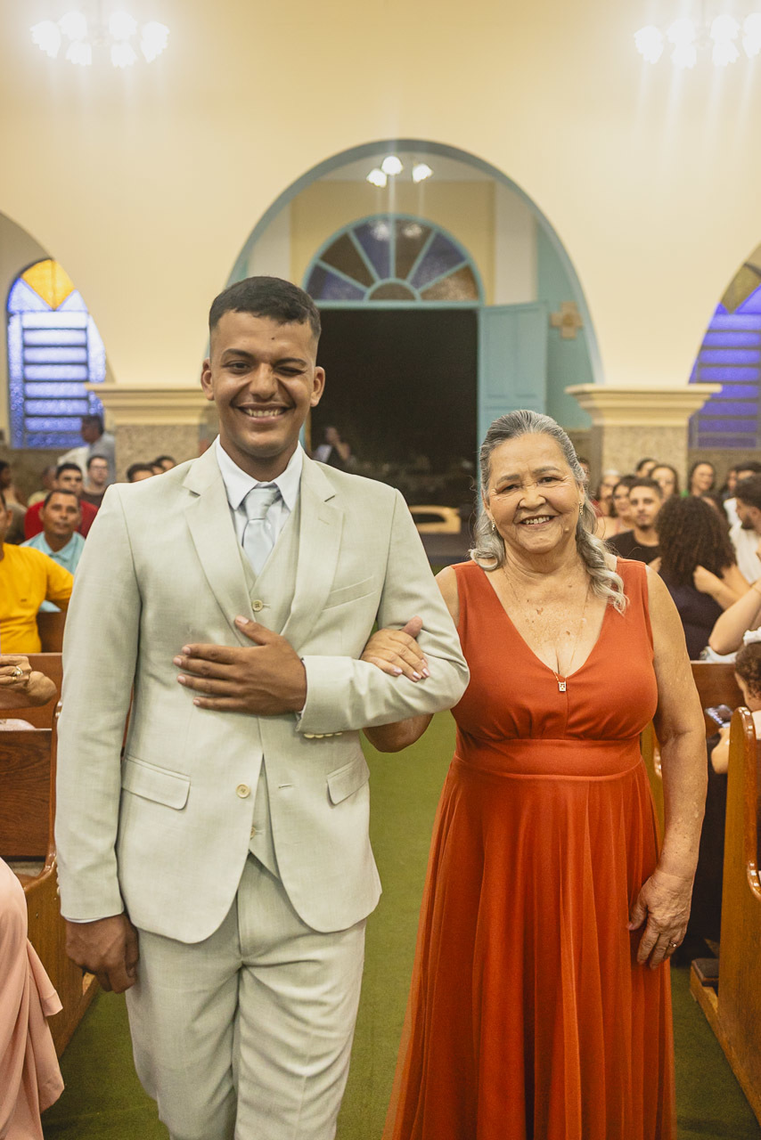 abraço na alma, alan smyth, alan smyth fotografo em sao mateus es, casamento intimista, fotografia afetiva, fotografia de casamento mantena mg, fotos de casamento na paroquia nossa senhora das graças, fotografo em mantena mg, wedding, casamento na igreja