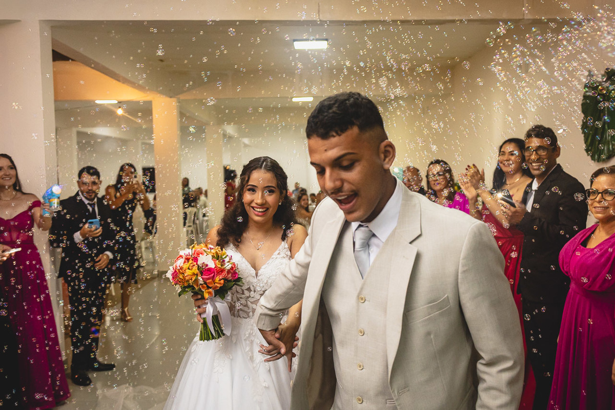 abraço na alma, alan smyth, alan smyth fotografo em sao mateus es, casamento intimista, fotografia afetiva, fotografia de casamento mantena mg, fotos de casamento na paroquia nossa senhora das graças, fotografo em mantena mg, wedding, casamento na igreja