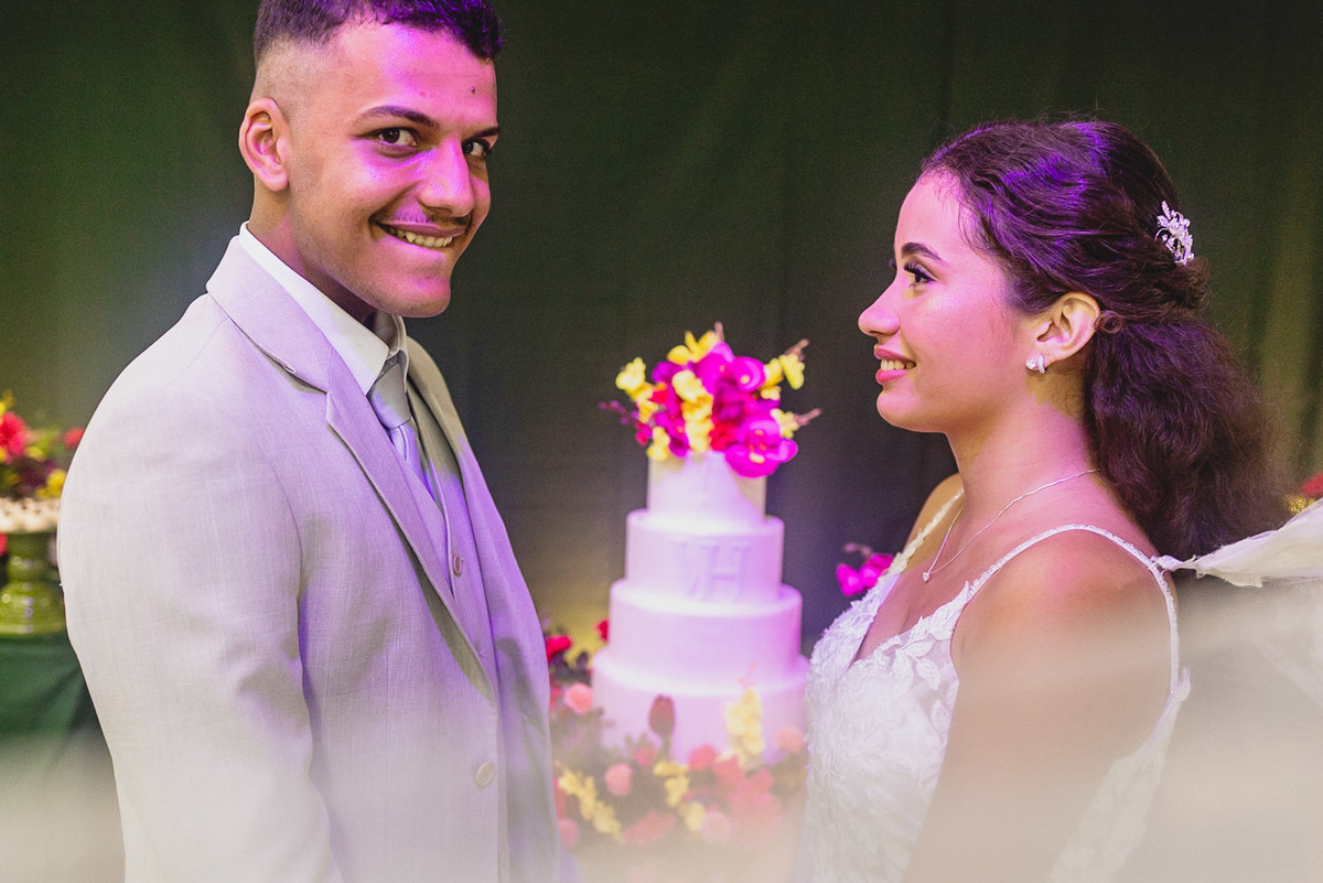 abraço na alma, alan smyth, alan smyth fotografo em sao mateus es, casamento intimista, fotografia afetiva, fotografia de casamento mantena mg, fotos de casamento na paroquia nossa senhora das graças, fotografo em mantena mg, wedding, casamento na igreja