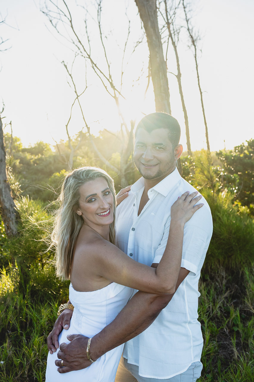 abraço na alma, alan smyth, alan smyth fotografo em sao mateus es, ensaio afetivo, ensaio casal na praia, fotografia afetiva, fotografia de casal, fotografia intimista, fotografo afetivo, fotografo em guriri, onde fotografar em guriri, bosque da praia