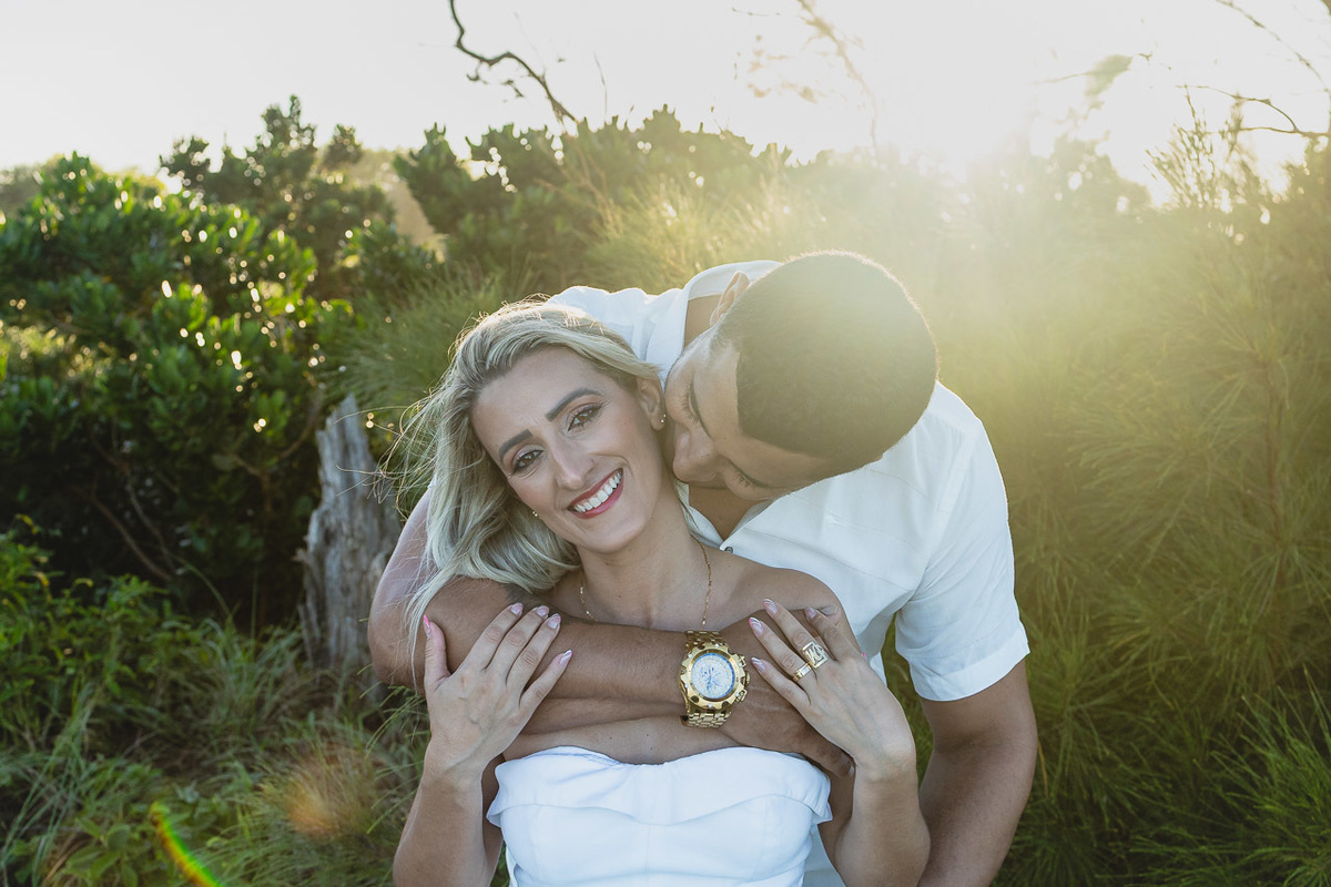 abraço na alma, alan smyth, alan smyth fotografo em sao mateus es, ensaio afetivo, ensaio casal na praia, fotografia afetiva, fotografia de casal, fotografia intimista, fotografo afetivo, fotografo em guriri, onde fotografar em guriri, bosque da praia