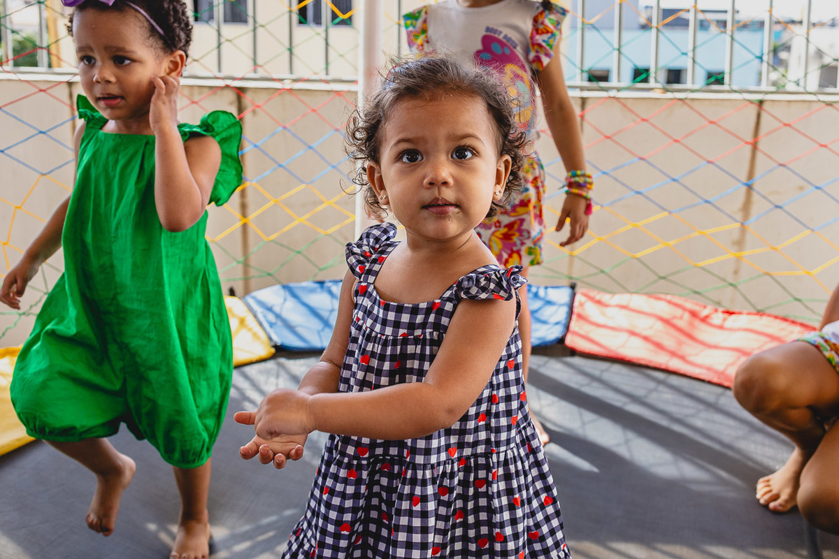 fotografia de festa infantil sao mateus, ensaio de familia es, festa em casa,  decoracao de festa infantil, decoracao de festas, alan smyth, fotografia afetiva es, fotos festa, hora do parabens, fotografia de festa infantil guriri, fotografo infantil