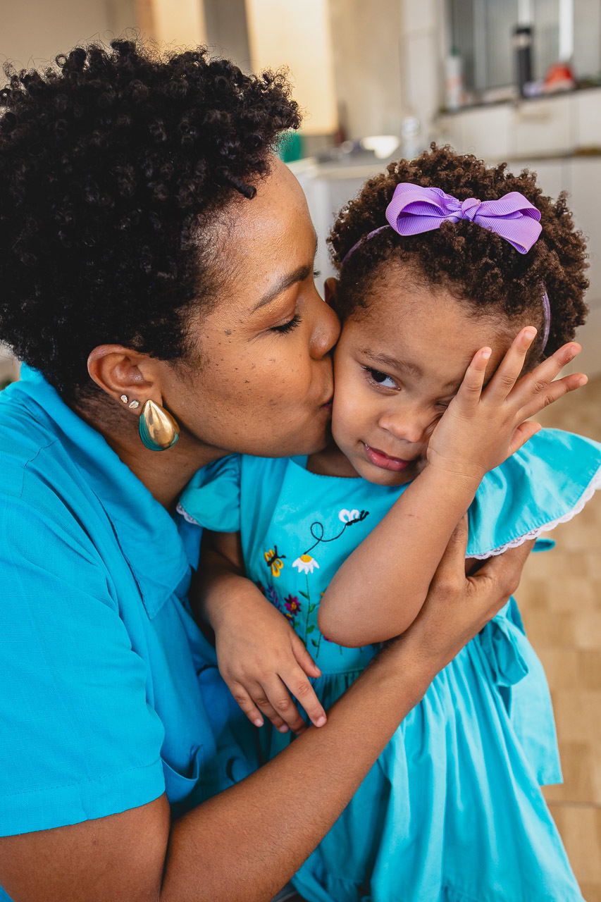 fotografia de festa infantil sao mateus, ensaio de familia es, festa em casa,  decoracao de festa infantil, decoracao de festas, alan smyth, fotografia afetiva es, fotos festa, hora do parabens, fotografia de festa infantil guriri, fotografo infantil