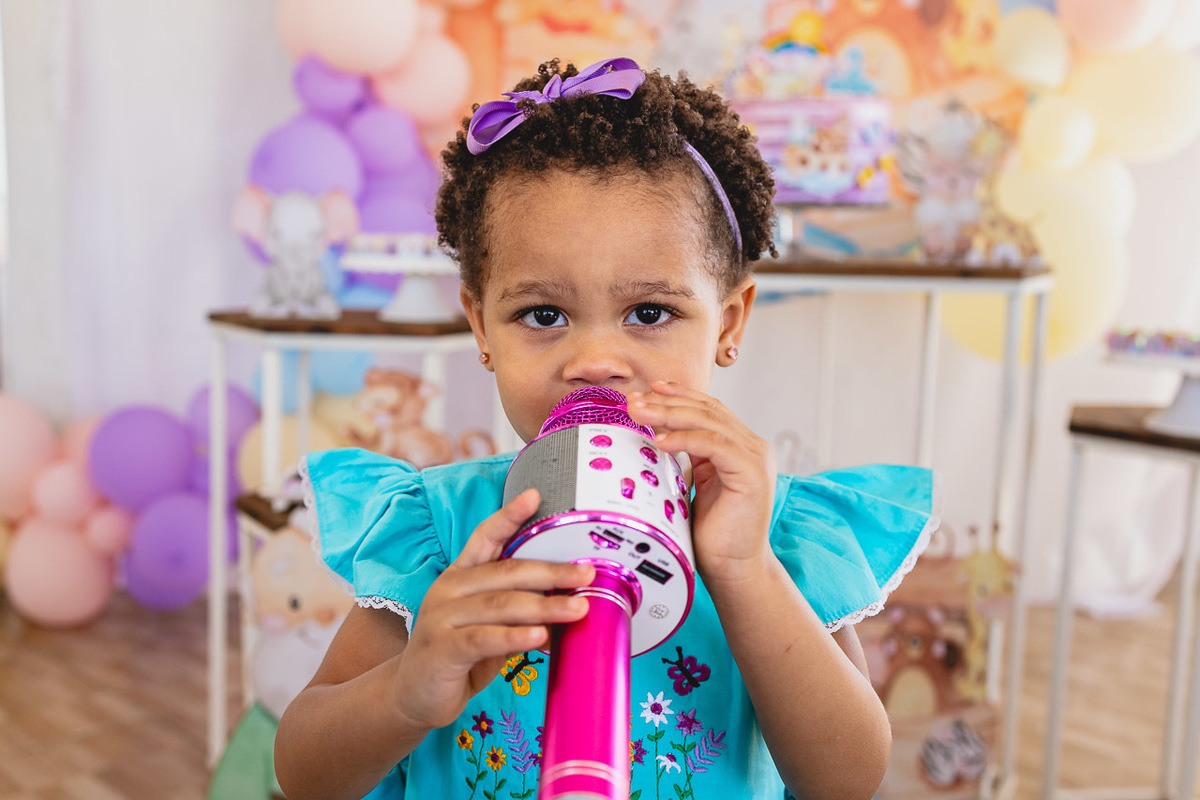 fotografia de festa infantil sao mateus, ensaio de familia es, festa em casa,  decoracao de festa infantil, decoracao de festas, alan smyth, fotografia afetiva es, fotos festa, hora do parabens, fotografia de festa infantil guriri, fotografo infantil