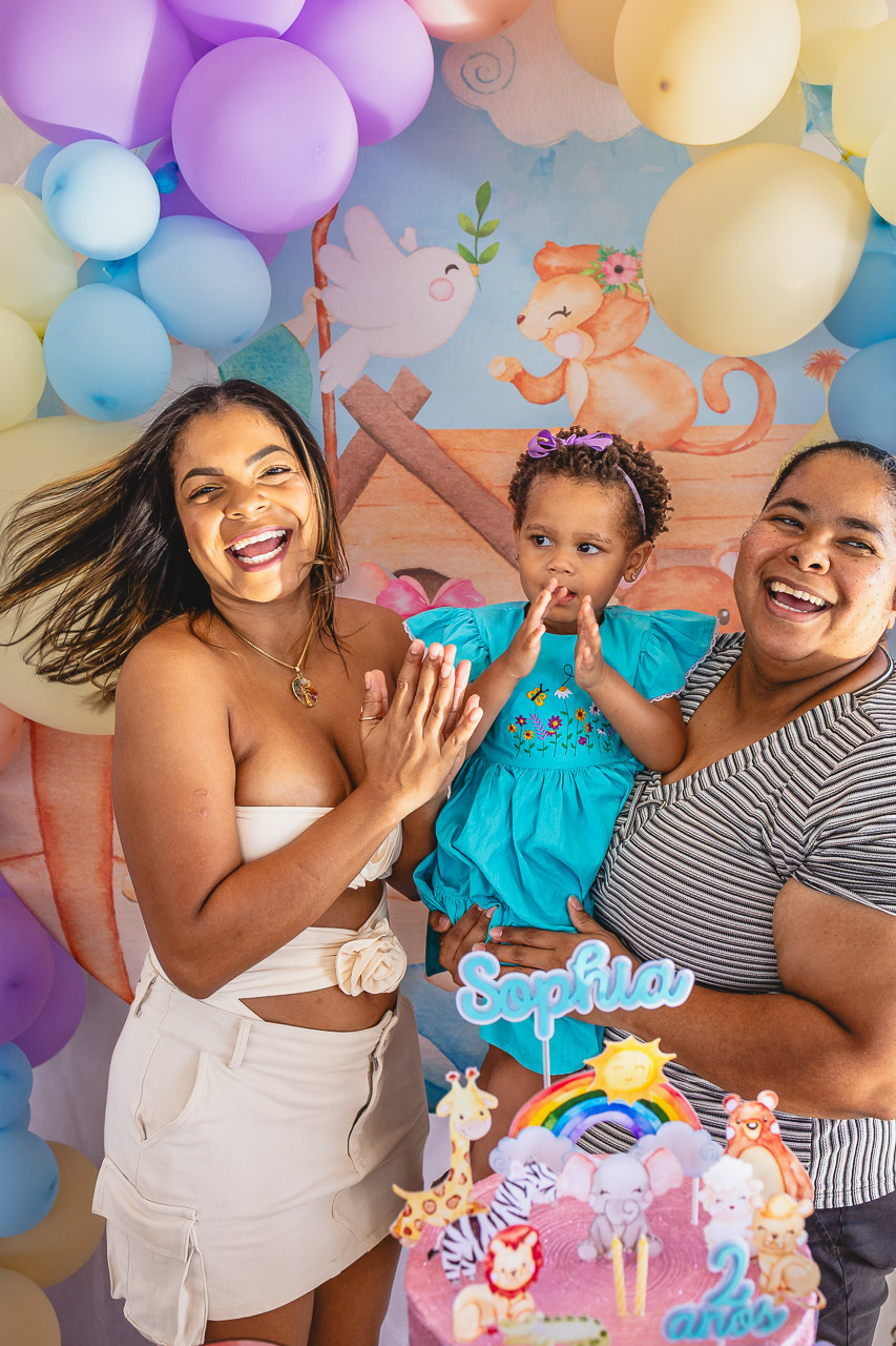 fotografia de festa infantil sao mateus, ensaio de familia es, festa em casa,  decoracao de festa infantil, decoracao de festas, alan smyth, fotografia afetiva es, fotos festa, hora do parabens, fotografia de festa infantil guriri, fotografo infantil