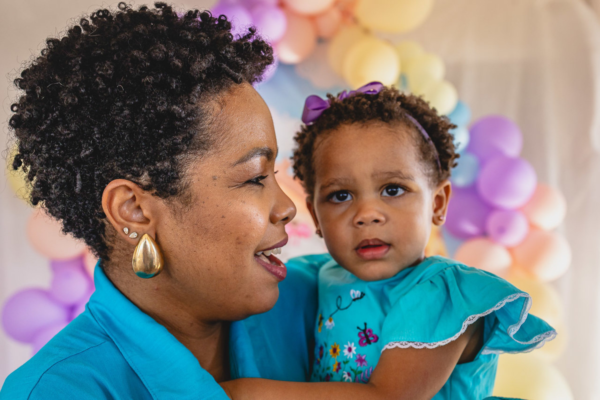 fotografia de festa infantil sao mateus, ensaio de familia es, festa em casa,  decoracao de festa infantil, decoracao de festas, alan smyth, fotografia afetiva es, fotos festa, hora do parabens, fotografia de festa infantil guriri, fotografo infantil