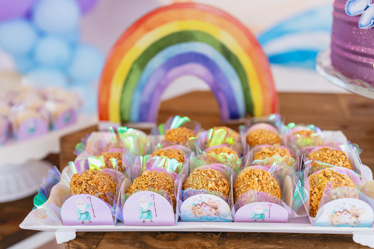 fotografia de festa infantil sao mateus, ensaio de familia es, festa em casa,  decoracao de festa infantil, decoracao de festas, alan smyth, fotografia afetiva es, fotos festa, hora do parabens, fotografia de festa infantil guriri, fotografo infantil