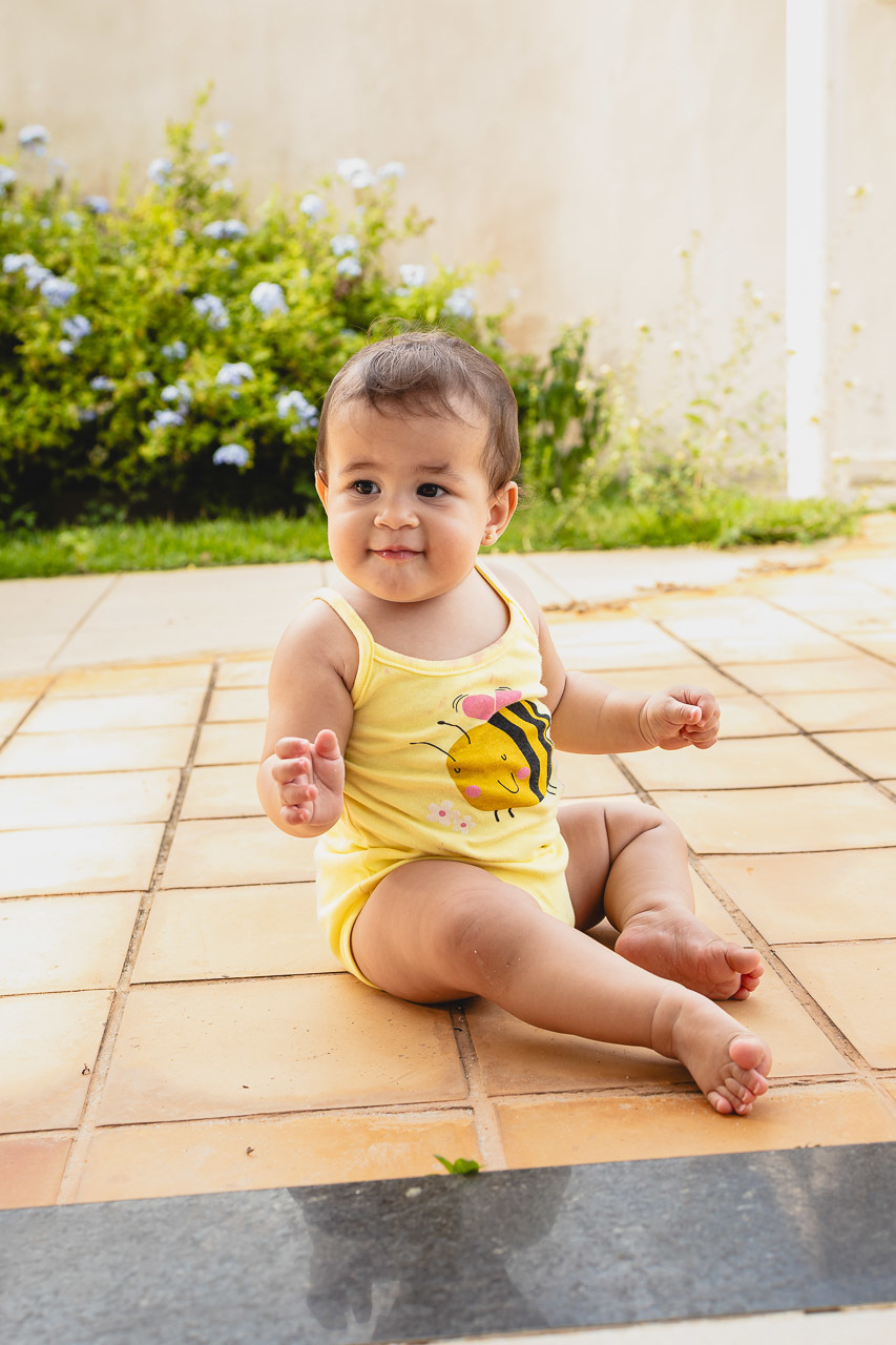 acompanhamento de bebê, abraço na alma, alan smyth fotografo são mateus es, ensaio de bebê, ensaio em casa, ensaio intimista, fotografia afetiva, fotografia de familia,  fotografia de familia sao mateus es, pais de menina, jornada de bebê, ensaio infantil