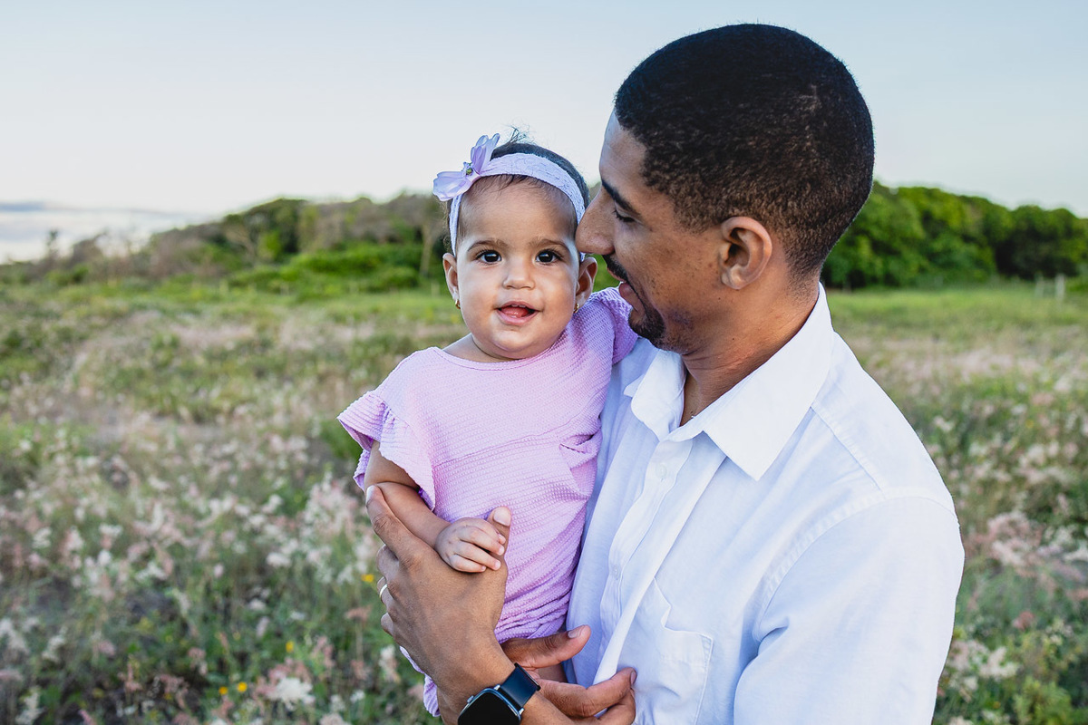acompanhamento de bebê, abraço na alma, alan smyth fotografo são mateus es, ensaio de bebê, ensaio em casa, ensaio intimista, fotografia afetiva, fotografia de familia,  fotografia de familia sao mateus es,  gêmeas, gêmeas meninas, pais de menina, bebê