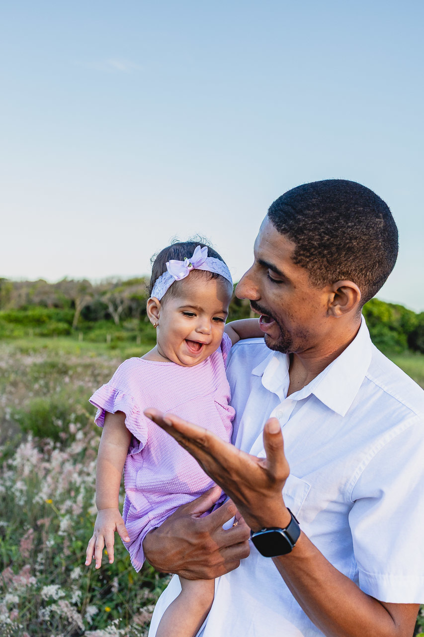 acompanhamento de bebê, abraço na alma, alan smyth fotografo são mateus es, ensaio de bebê, ensaio em casa, ensaio intimista, fotografia afetiva, fotografia de familia,  fotografia de familia sao mateus es,  gêmeas, gêmeas meninas, pais de menina, bebê