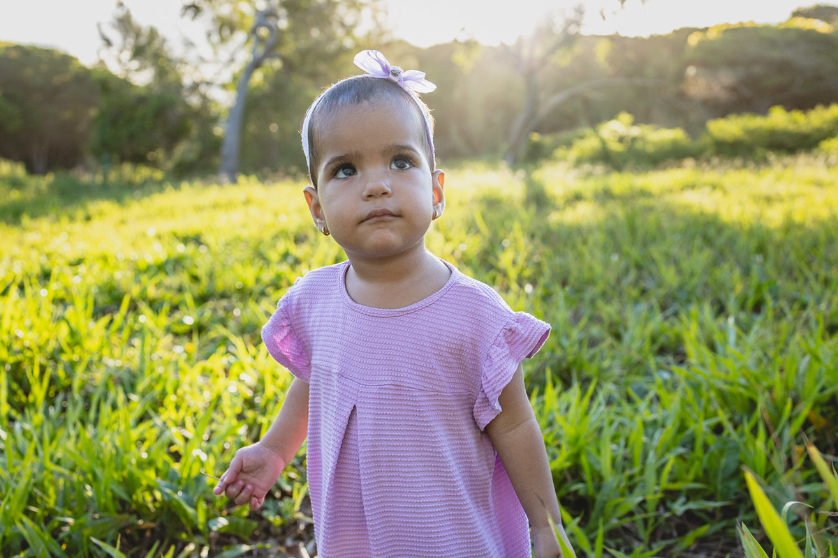 acompanhamento de bebê, abraço na alma, alan smyth fotografo são mateus es, ensaio de bebê, ensaio em casa, ensaio intimista, fotografia afetiva, fotografia de familia,  fotografia de familia sao mateus es,  gêmeas, gêmeas meninas, pais de menina, bebê
