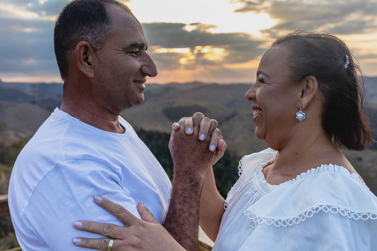abraço na alma, alan smyth, alan smyth fotografo em sao mateus es, ensaio afetivo, fotografo em mantena, fotografia afetiva, fotografia de casal, fotografia intimista, fotografo afetivo, onde fotografar em mantena, torre de mantena, mirante em mantena