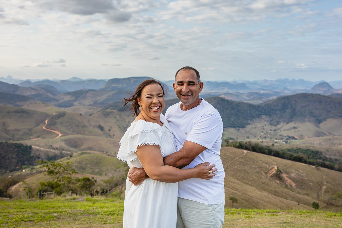 abraço na alma, alan smyth, alan smyth fotografo em sao mateus es, ensaio afetivo, fotografo em mantena, fotografia afetiva, fotografia de casal, fotografia intimista, fotografo afetivo, onde fotografar em mantena, torre de mantena, mirante em mantena