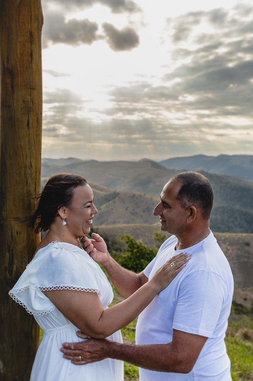 abraço na alma, alan smyth, alan smyth fotografo em sao mateus es, ensaio afetivo, fotografo em mantena, fotografia afetiva, fotografia de casal, fotografia intimista, fotografo afetivo, onde fotografar em mantena, torre de mantena, mirante em mantena