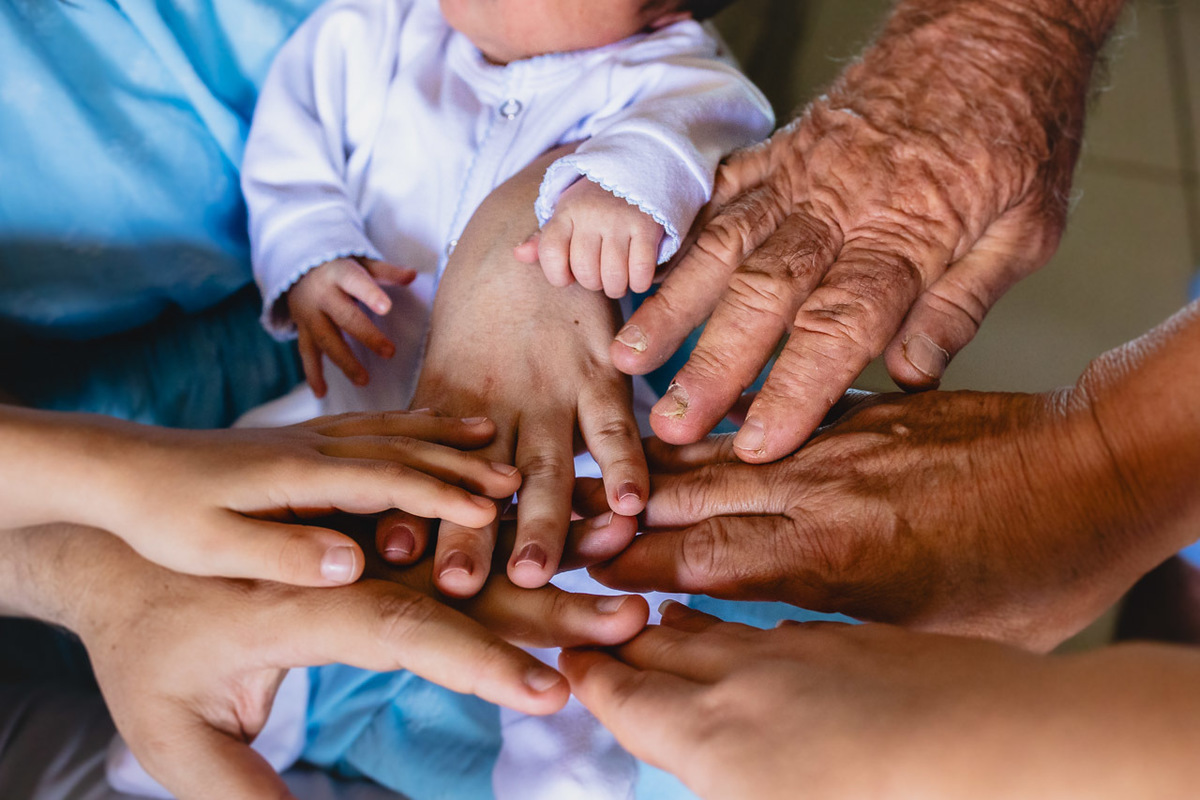natural newborn, fotografo newborn, newborn, abraço na alma, alan smyth fotografo são mateus es, ensaio nerborn, ensaio em casa, ensaio intimista, fotografia afetiva, fotografia de familia, fotografia de familia guriri, fotografia de recem nascido, bebê