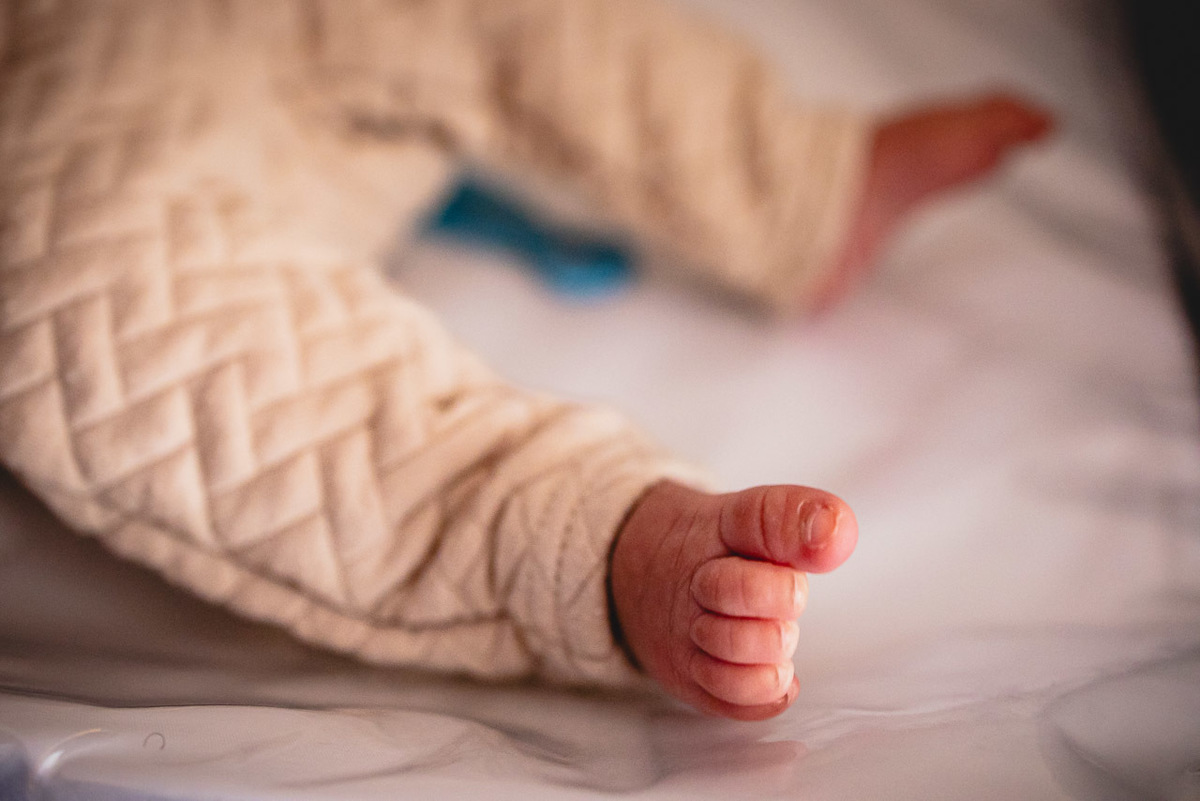 natural newborn, fotografo newborn, newborn, abraço na alma, alan smyth fotografo são mateus es, ensaio nerborn, ensaio em casa, ensaio intimista, fotografia afetiva, fotografia de familia, fotografia de recem nascido, fotografia de familia sao mateus es