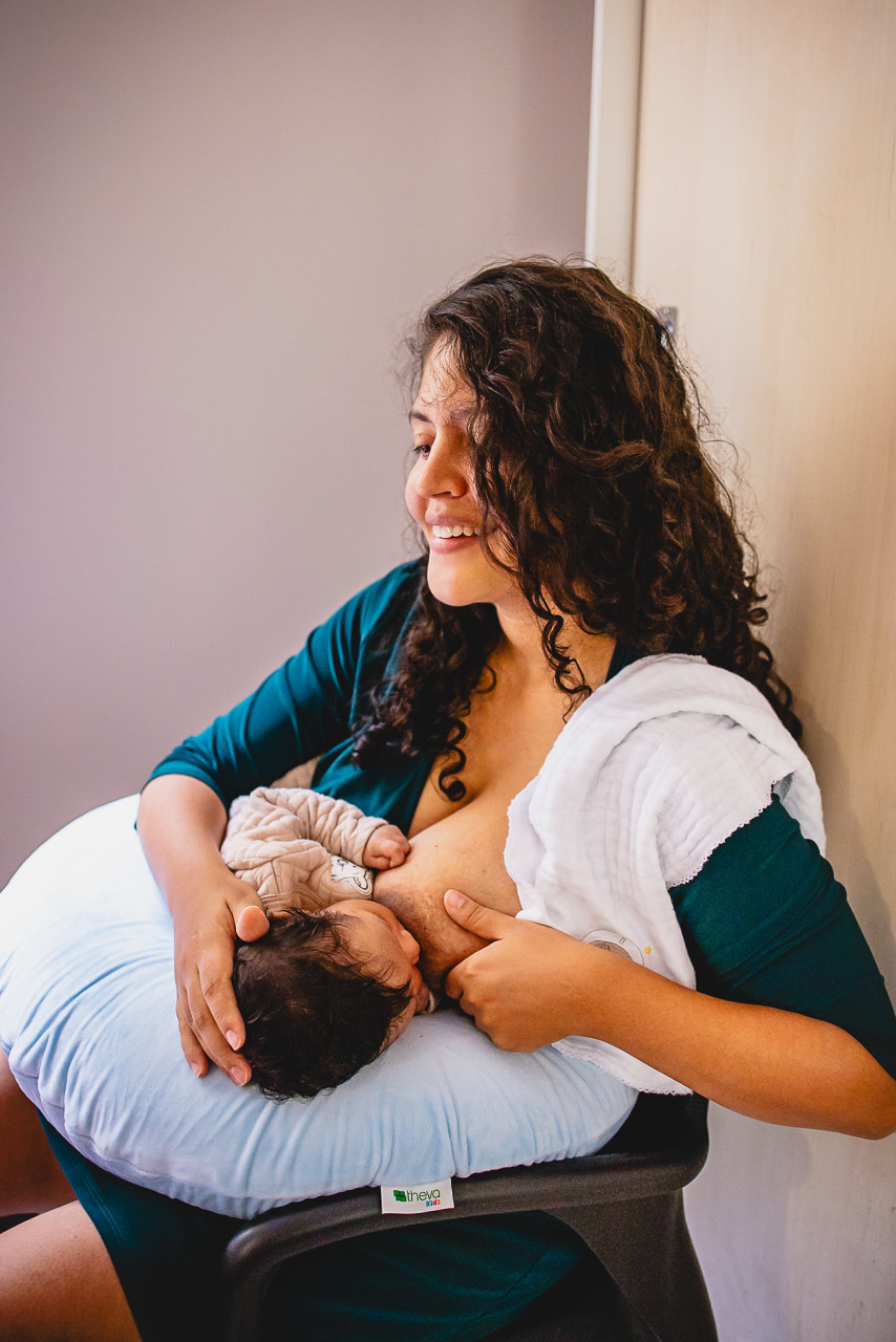 natural newborn, fotografo newborn, newborn, abraço na alma, alan smyth fotografo são mateus es, ensaio nerborn, ensaio em casa, ensaio intimista, fotografia afetiva, fotografia de familia, fotografia de recem nascido, fotografia de familia sao mateus es